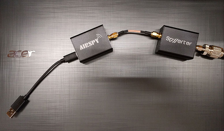 AirSpy and Spyverter combo